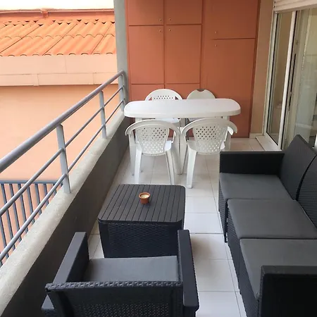 Moderne 2 Pieces Centre De קאן